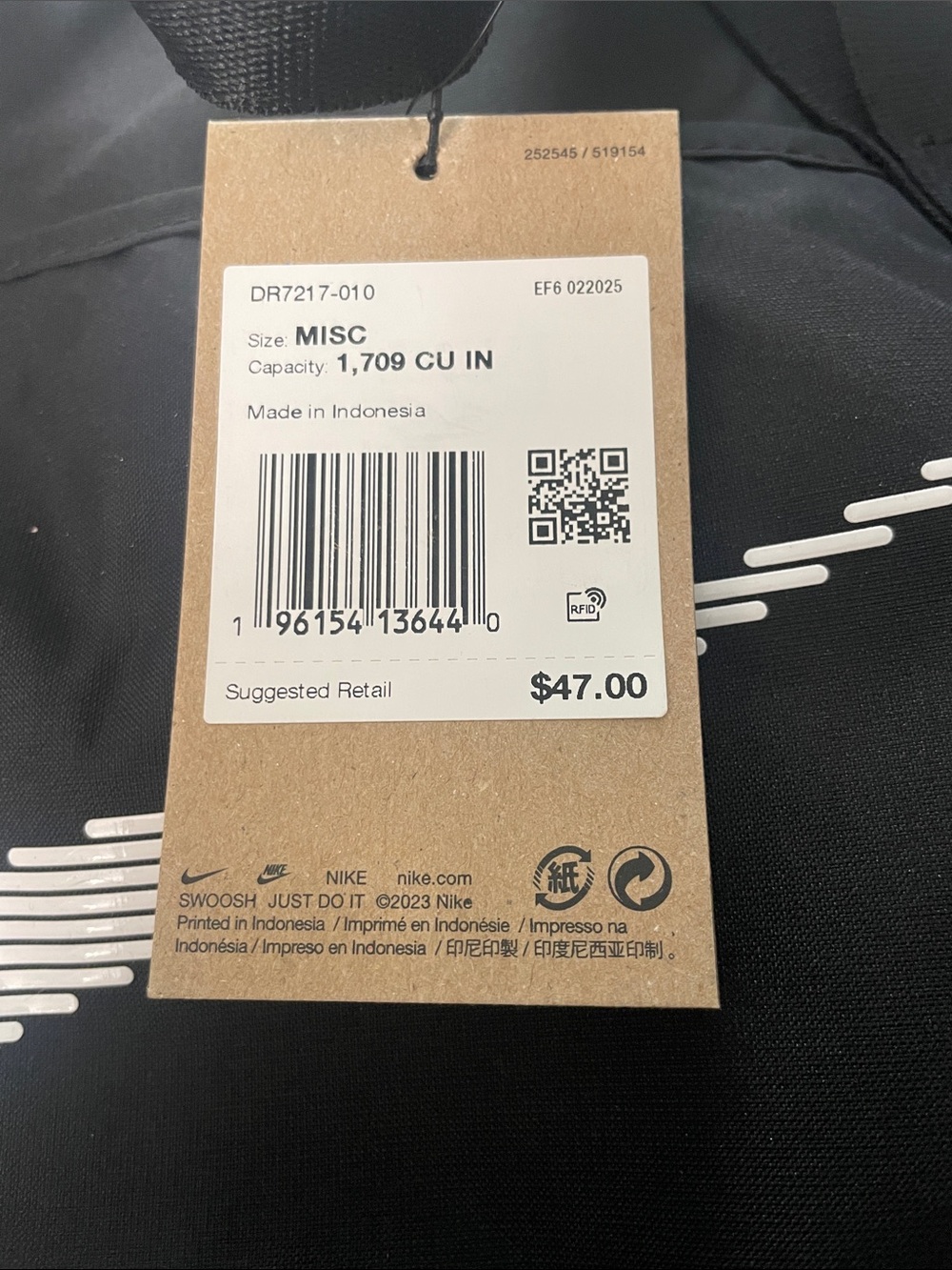 NWT Nike Equipment Gym Tote in Black - Picture 2 of 12